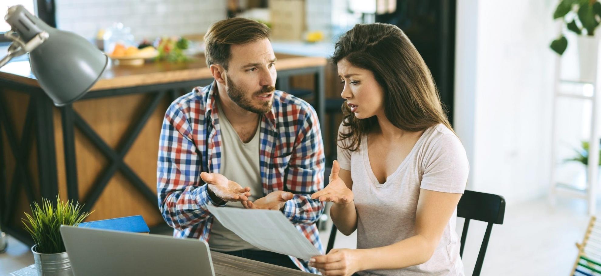 Participante trabajando en ejercicio práctico de autoevaluación